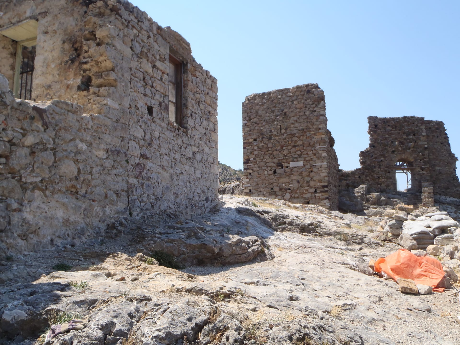 Semadirek: Büyük Tanrıların Adası