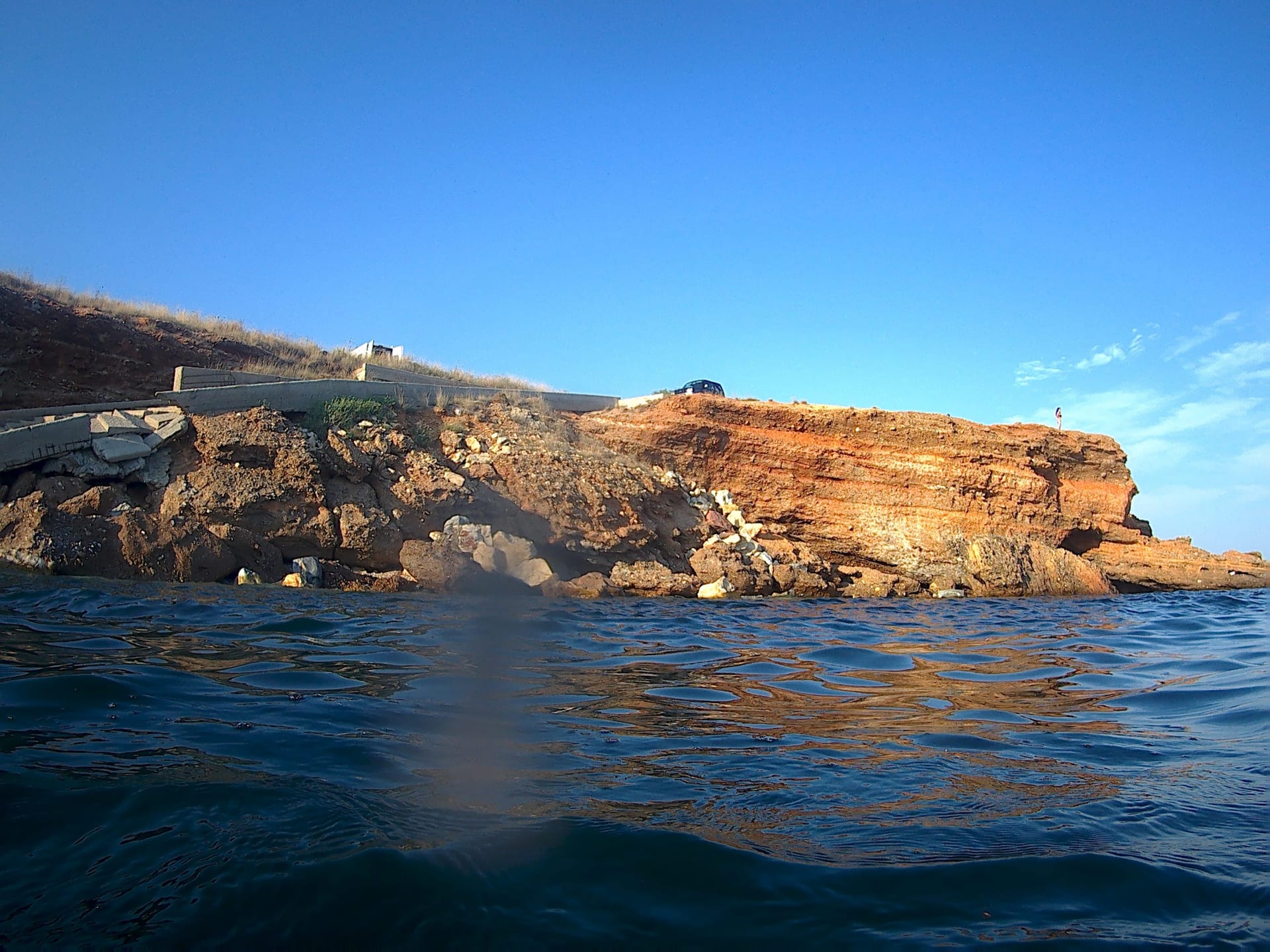 Kokkina Vrachia (Red Rocks) / Paralia Alexander
