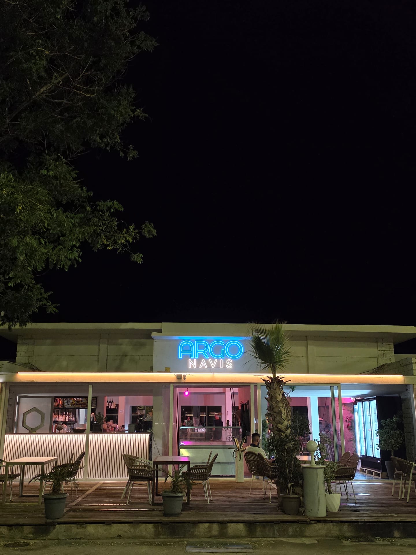 ARGO Navis Cafe & Bar