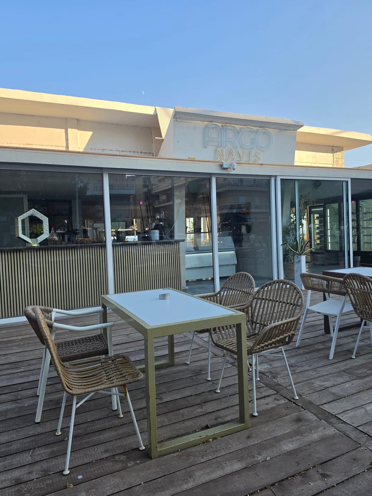 ARGO Navis Cafe & Bar