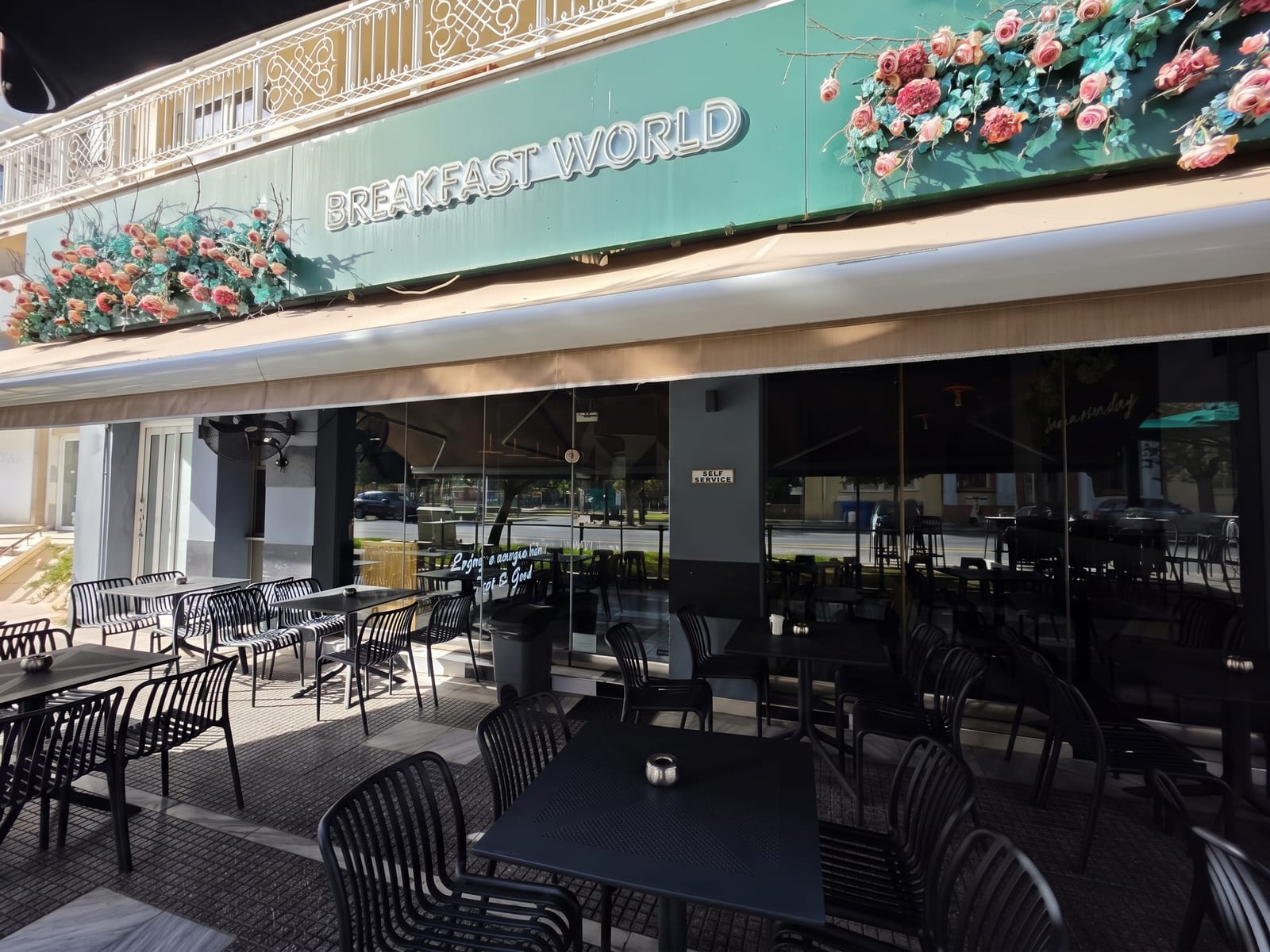 Breakfast World