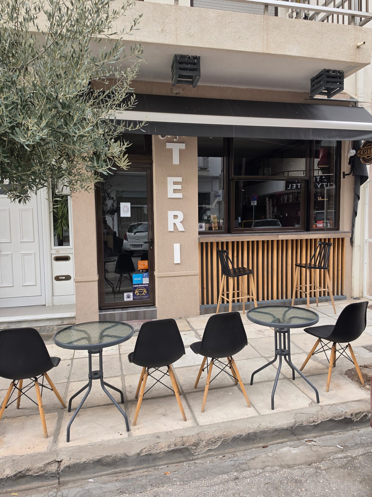 Cafe Teri