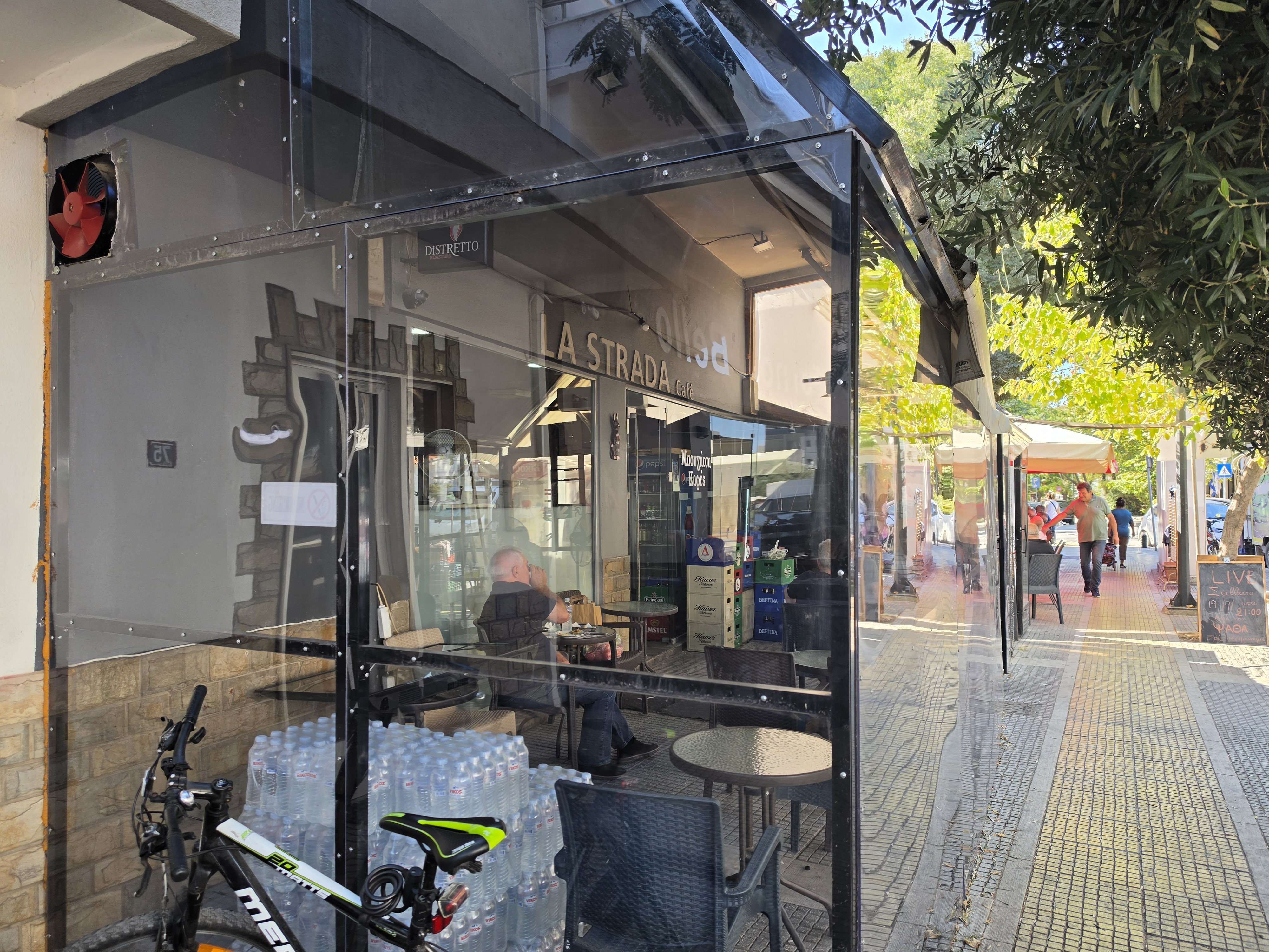 La Strada Café