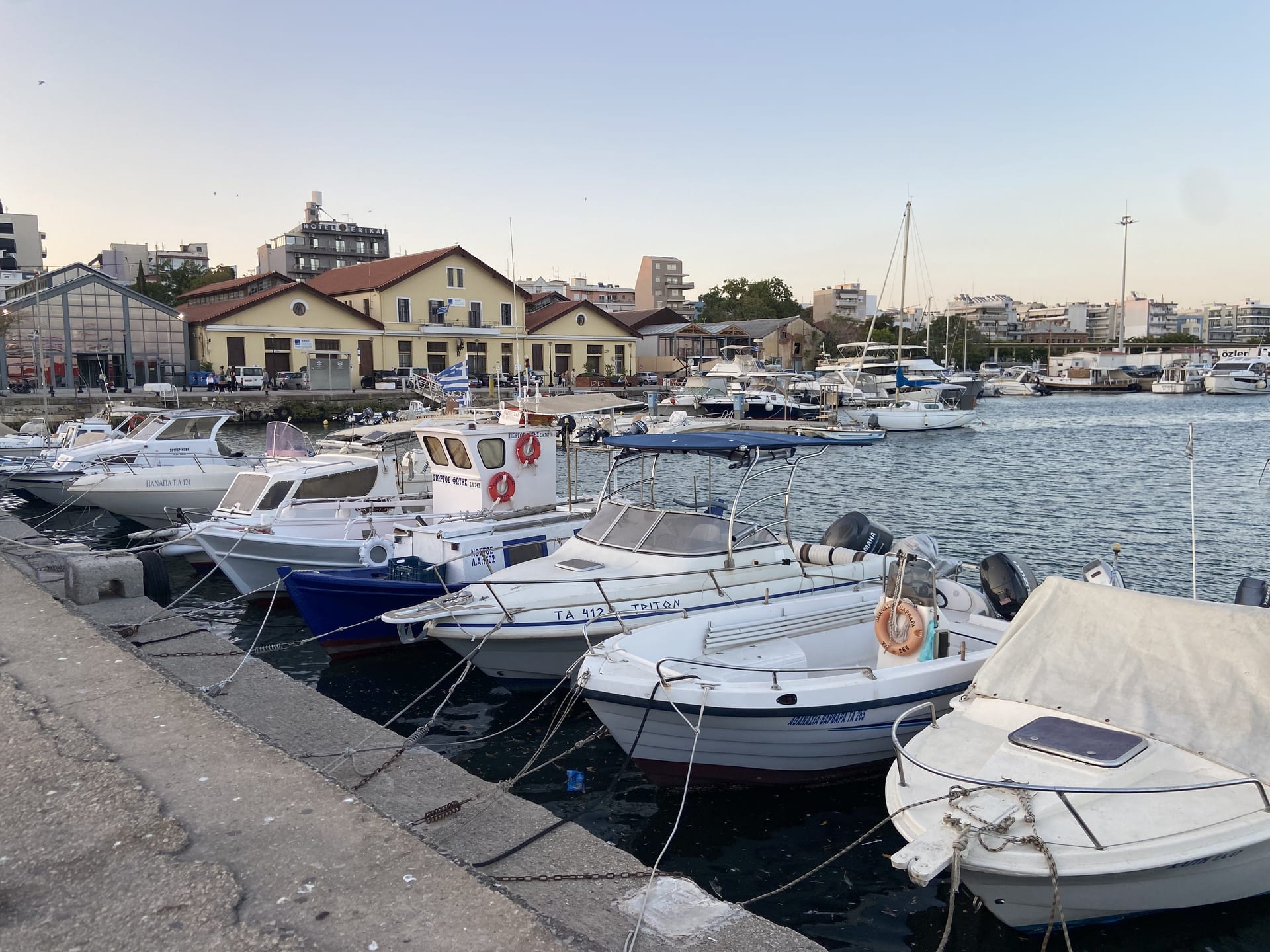 Βόλτα στο Λιμάνι