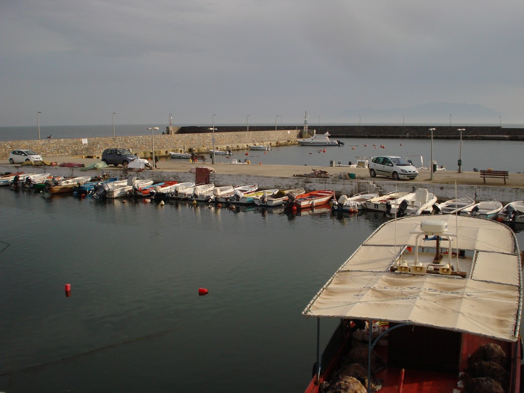 Σπηλιά του Κύκλωπα (Μάκρη)